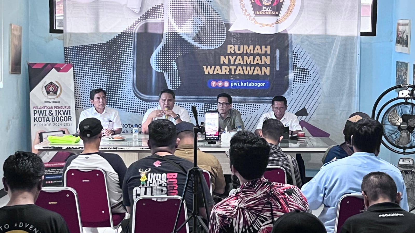 Ngopi Bareng PWI, Dirut Rino Indira Ungkap Rencana Strategis Perumda Tirta Pakuan