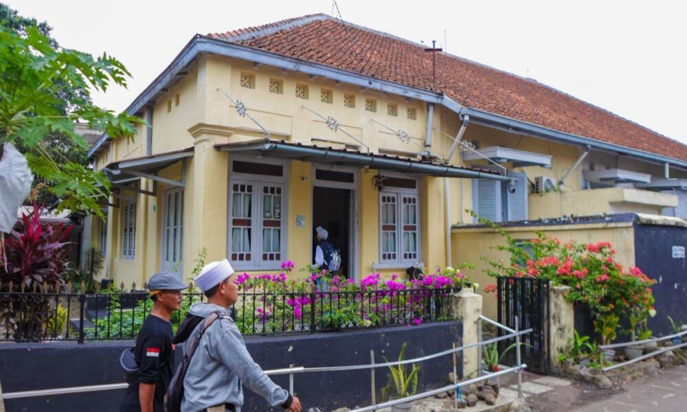 Dedie Rachim dan Japas Telusuri Jejak Sejarah Tirto Adhi Soerjo 