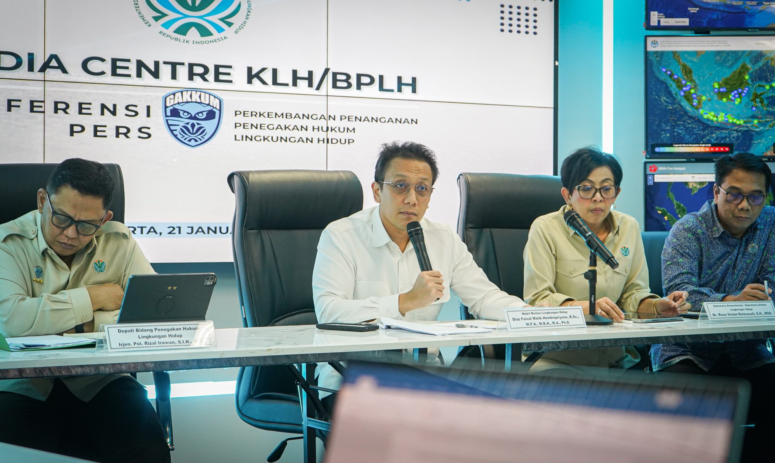 KLH Tindak Lanjuti Pencabutan Izin 28 Perusahaan Pelanggar Lingkungan di Sumatra