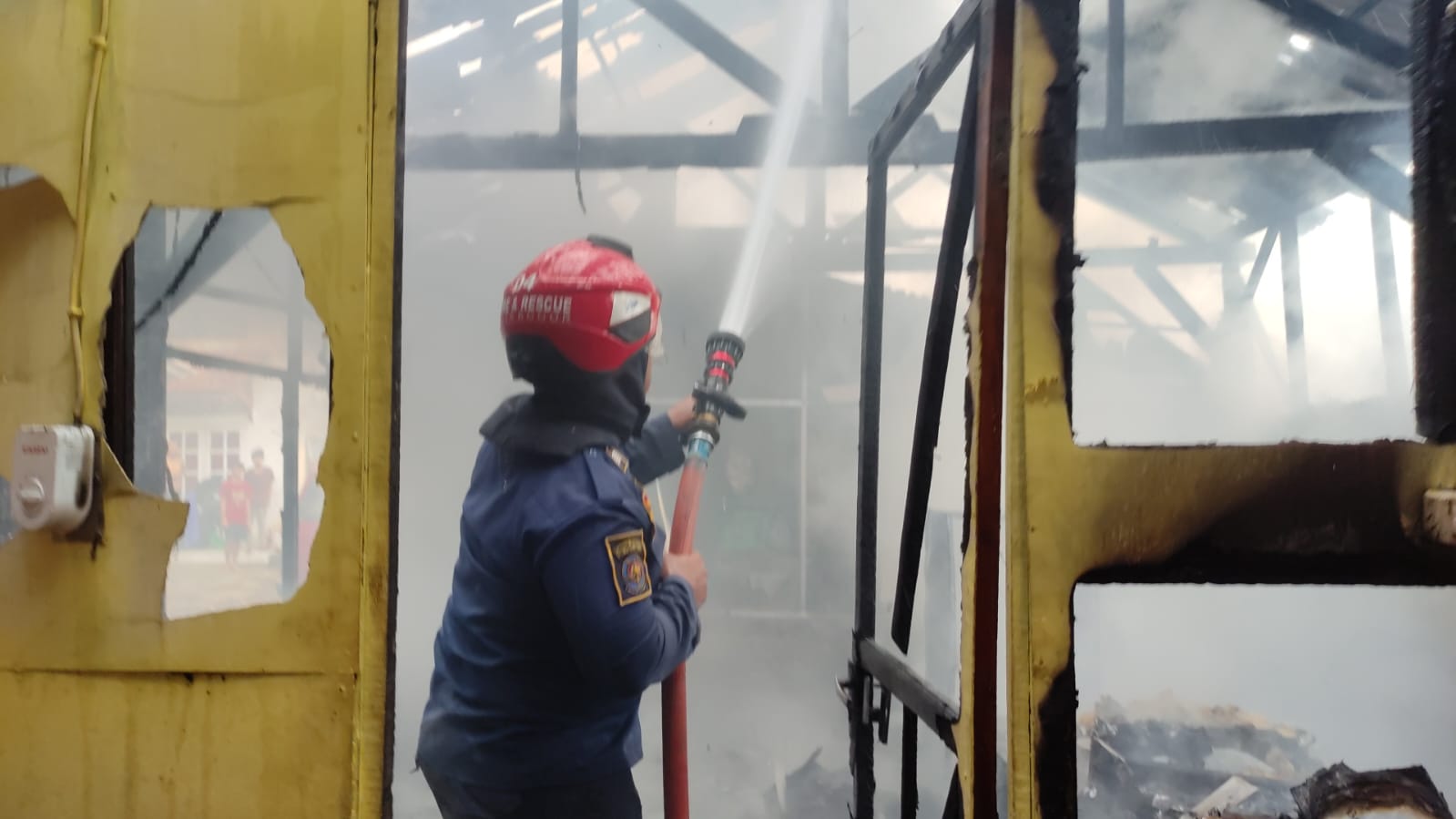 Warung Soto di Tanah Sareal Terbakar Akibat Kebocoran Gas