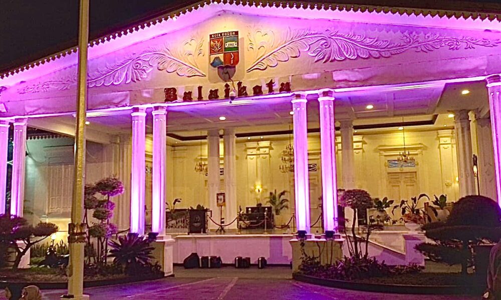 Cahaya Pink Warnai Peringatan Hari Kanker Sedunia di Kota Bogor