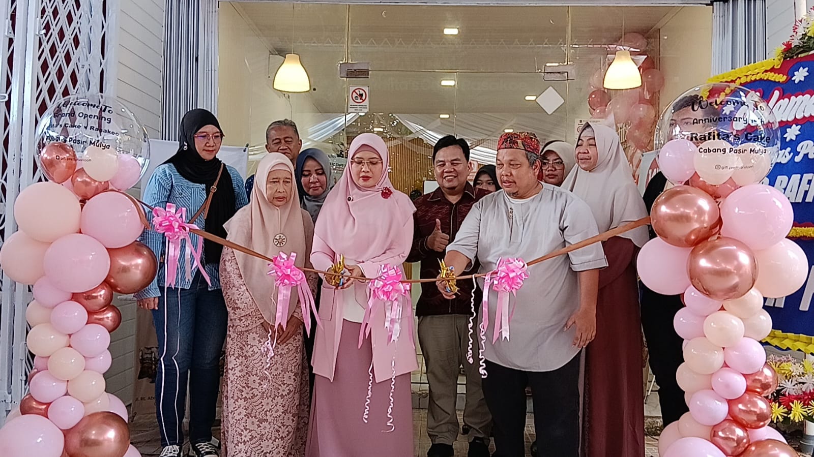 Rafita's Cake-Rasakoe Resmikan Outlet Kolaborasi UMKM "One Stop Shopping" 
