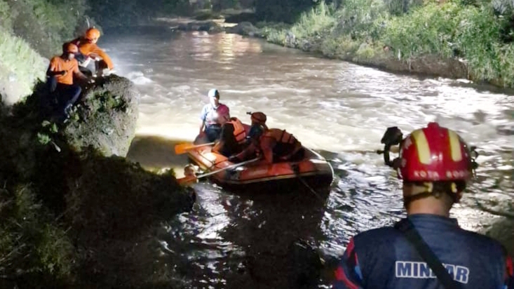 Berenang di Sungai Cisadane Kota Bogor, Bocah 8 Tahun Hanyut