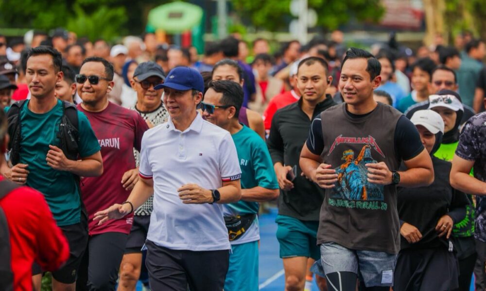 Saat Menteri AHY Ngabuburit di Lapangan Sempur Kota Bogor