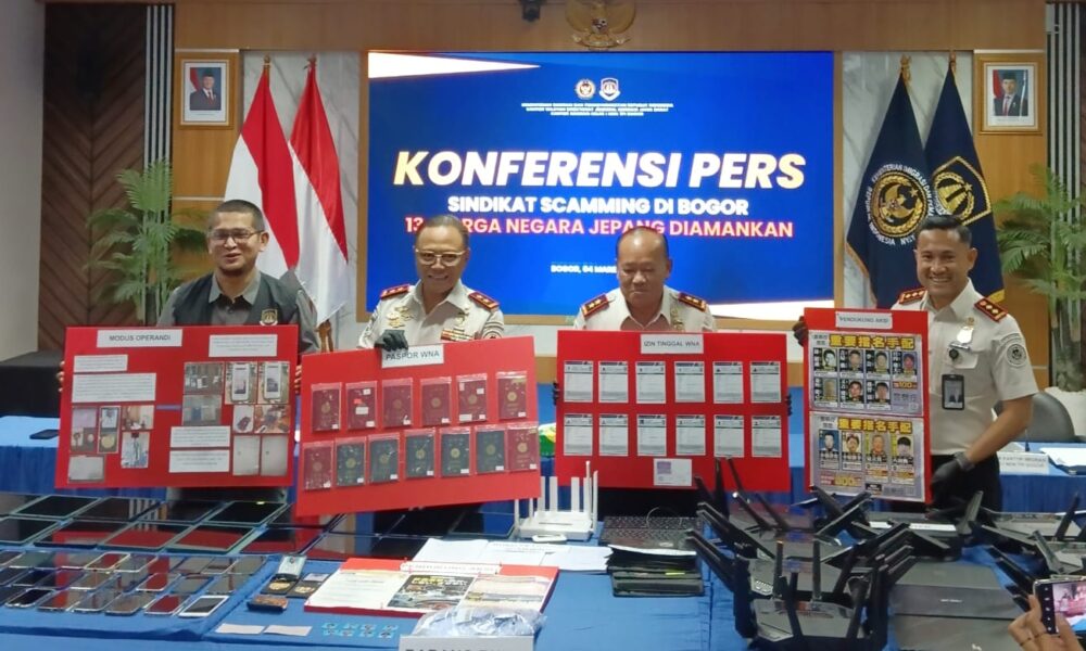 Imigrasi Bogor Bongkar Dugaan Penipuan Daring, 13 Warga Negara Jepang Diamankan