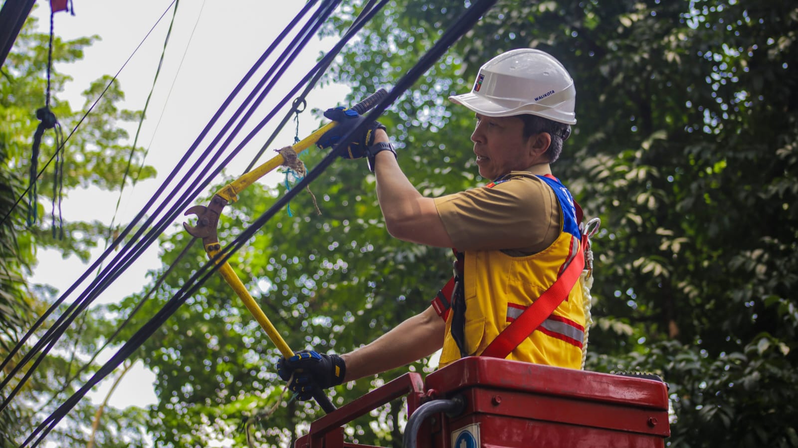 Penataan Kabel Udara di Kota Bogor Dilanjut, Targetkan 32 Km