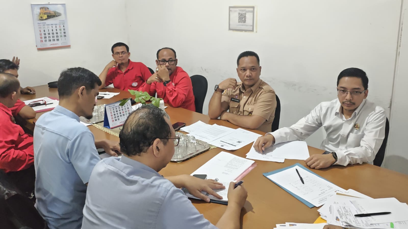 DPRD Kota Bogor Kawal Mediasi Buruh, Perusahaan Sepakat Upah dan THR Dituntaskan 