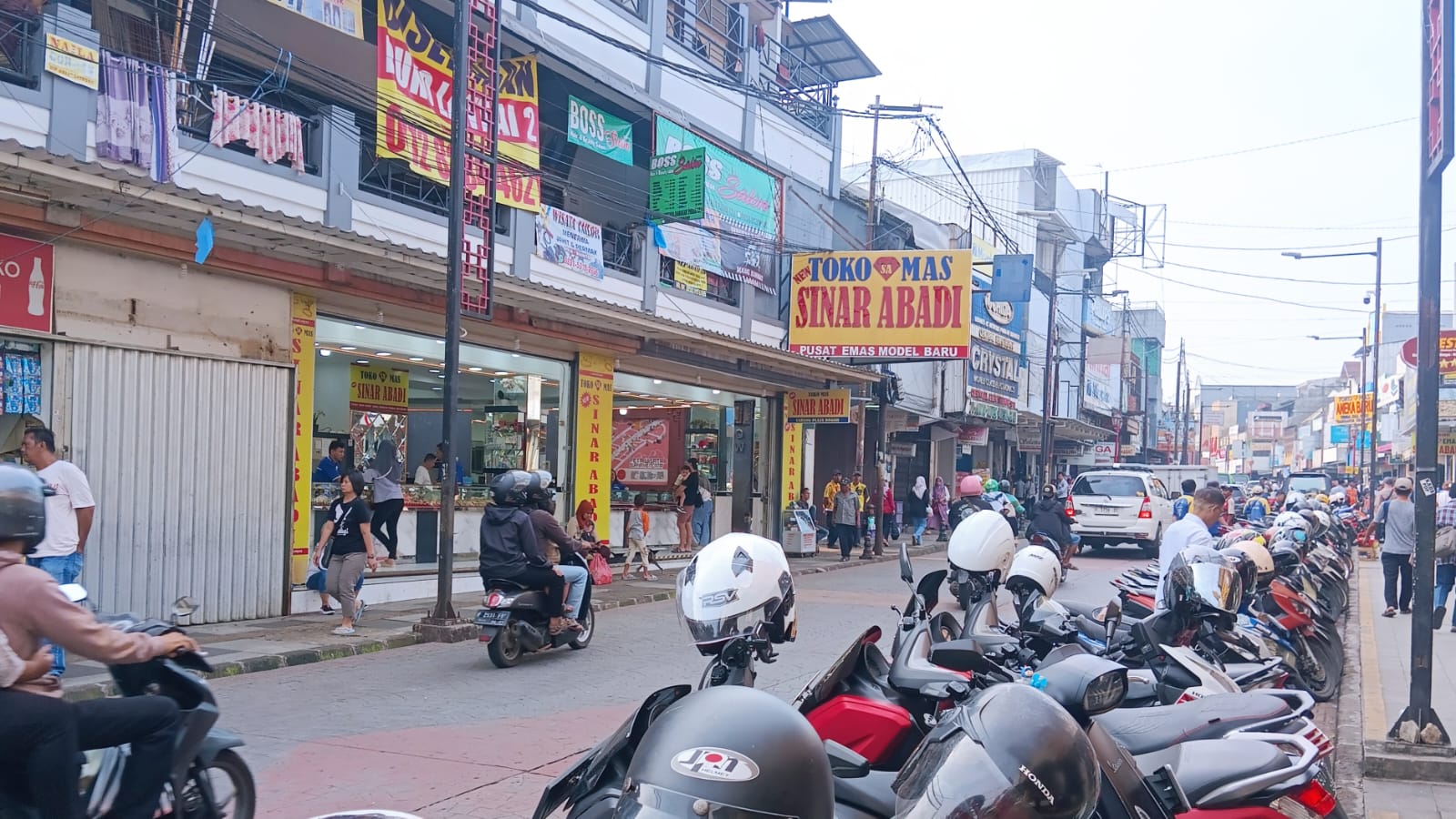 Parkir di Jalan Suryakencana Beralih ke Sisi Kanan Diuji Coba