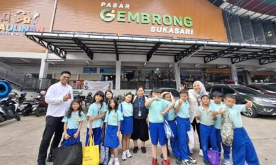 Serunya Anak SD Belajar Tawar-menawar di Pasar Gembrong Sukasari