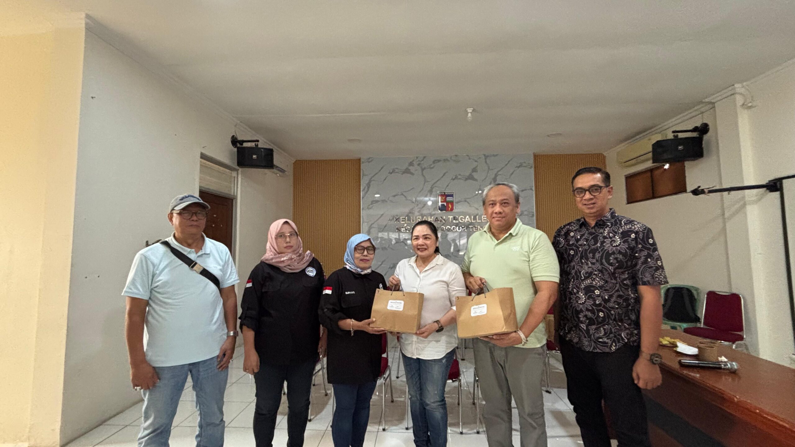 Kado HJB 544: Botani Square, Hotel Santika dan IPB Convention Center Perkuat Kepedulian Sosial di Tegallega