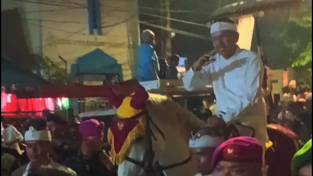 KDM Tunggangi Kuda Putih di Kirab Budaya Milangkala Tatar Sunda