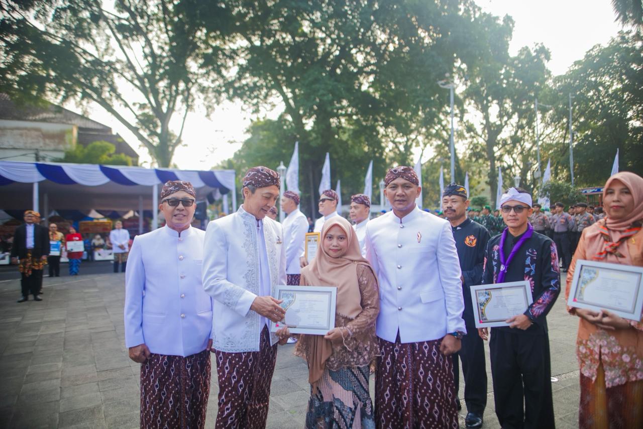 HJB 544, Pelajar, Tokoh hingga Mitra Strategis Terima Penghargaan