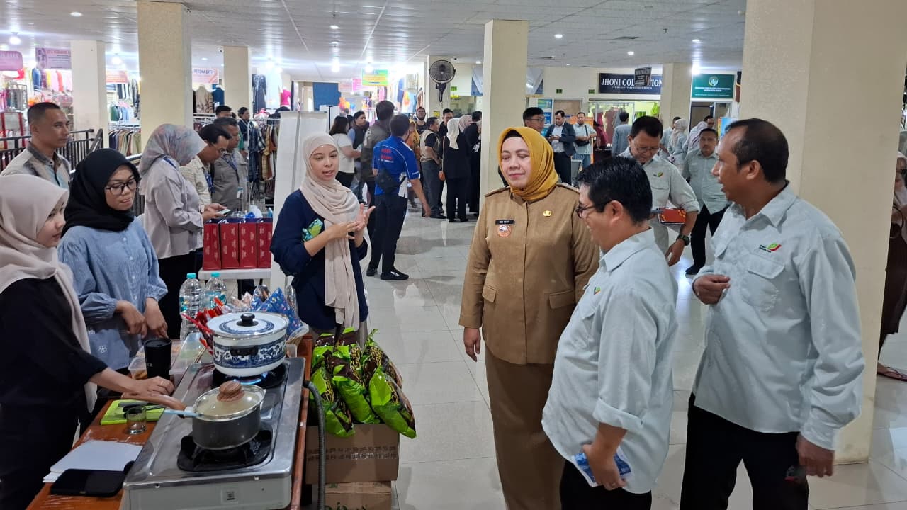 Semarak HJB 544, Belanja Lengkap di Bazar Perumda Pasar Pakuan Jaya