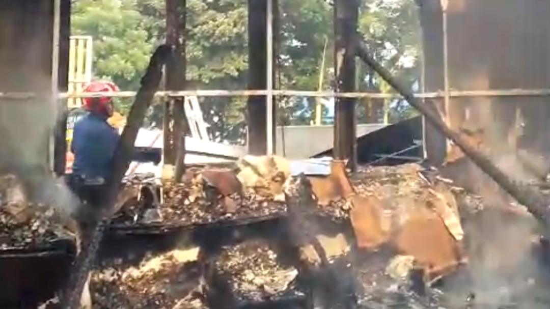 Tempat Refleksi di Jalan Pajajaran Kota Bogor Hangus Terbakar