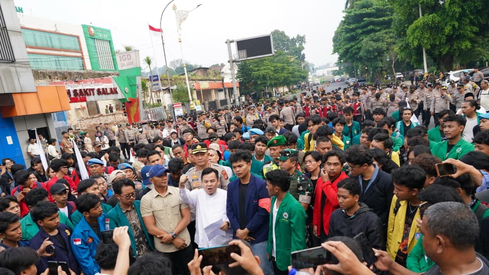 Terima Unjuk Rasa Mahasiswa, DPRD Kota Bogor Siap Kawal Aspirasi ke Pusat