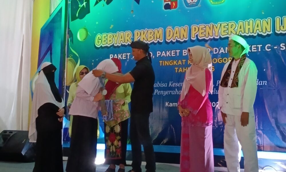 Gebyar PKBM Kota Bogor, Ribuan Siswa Terima Ijazah Paket A hingga C