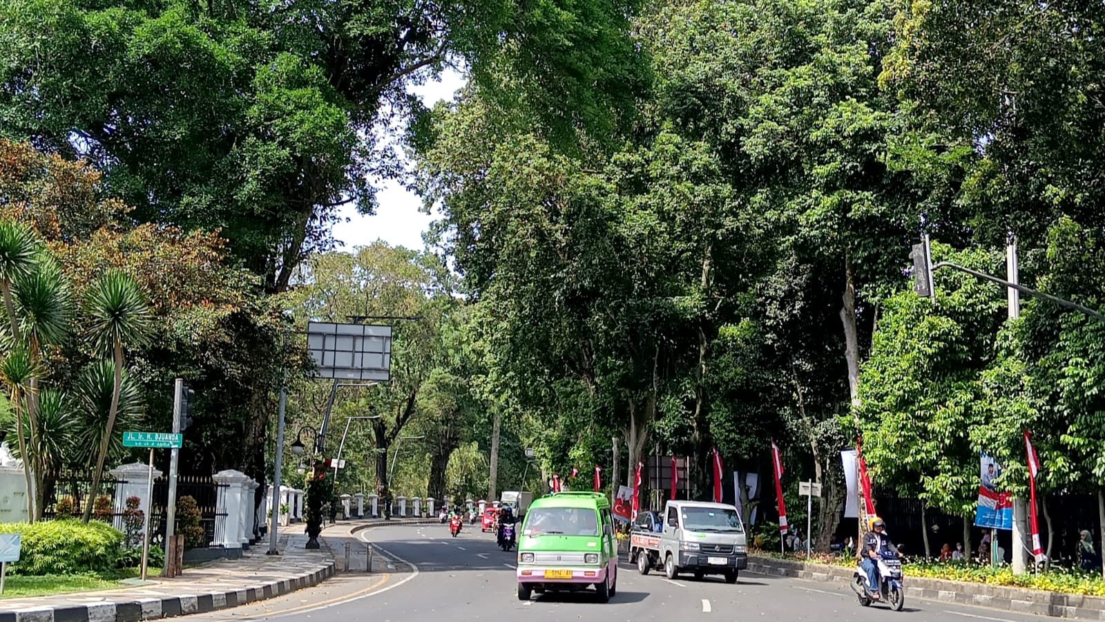 Mengapa Hujan Jarang dan Bogor Semakin Panas?