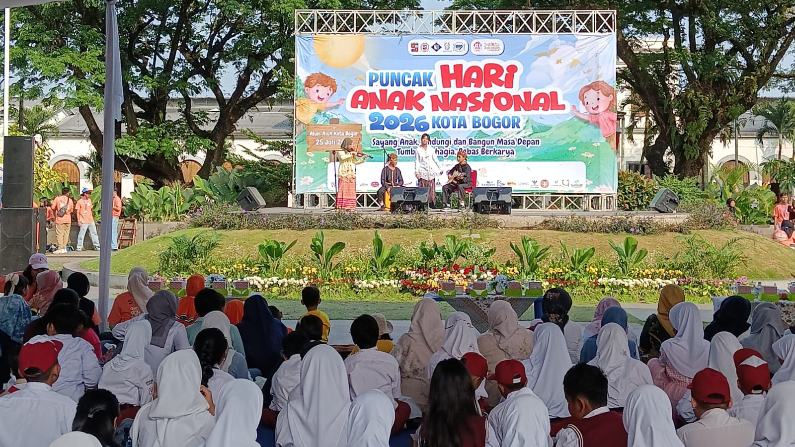 Ratusan Anak Meriahkan Puncak HAN 2026 di Alun-Alun Kota Bogor