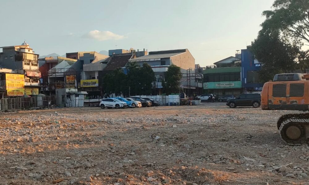 Perumda Pasar Pakuan Jaya Fungsikan Lahan Eks Pasar dan Plaza Bogor jadi Area Parkir Sementara