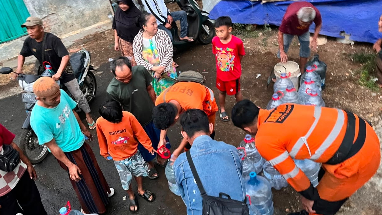 Kekeringan Meluas, BPBD Salurkan Air Bersih untuk Warga Sukaresmi-Cimahpar