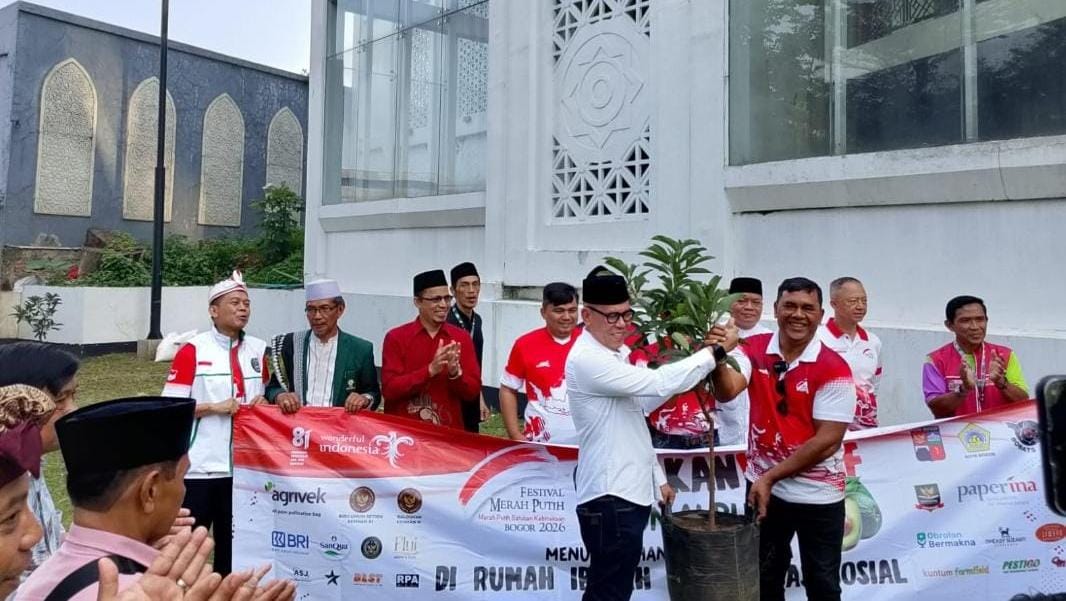 FMP 2026 Wakafkan Alpukat untuk Rumah Ibadah di Kota Bogor