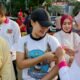 Sebar Pita Pink di Tugu Kujang, YKI Kampanyekan #BogorSahabatKanker