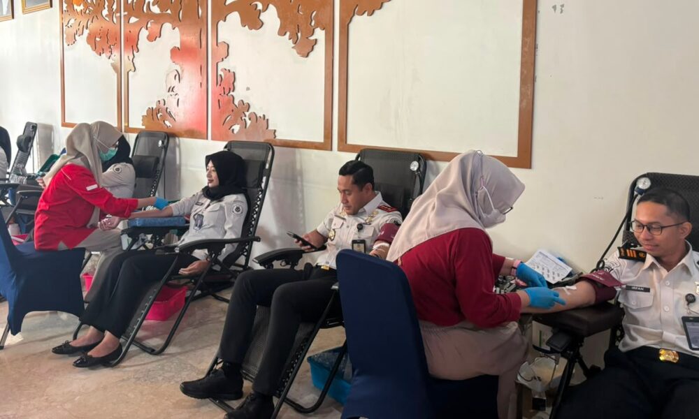 Sambut HUT ke-81 RI, Imigrasi Bogor Gelar Donor Darah dan Cek Kesehatan Gratis