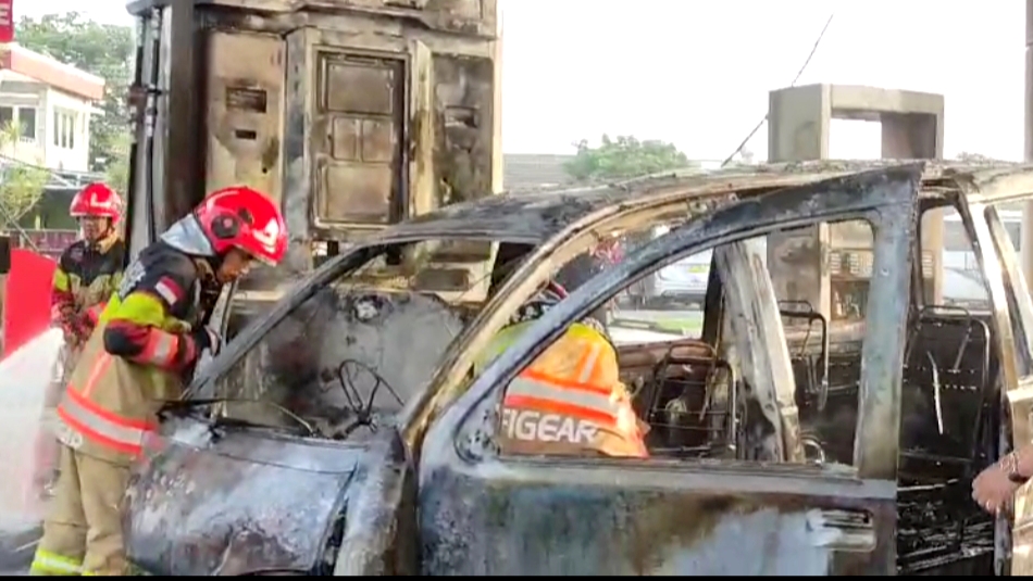 Mobil Terbakar di SPBU Cilendek Bogor, Pengemudi Terluka