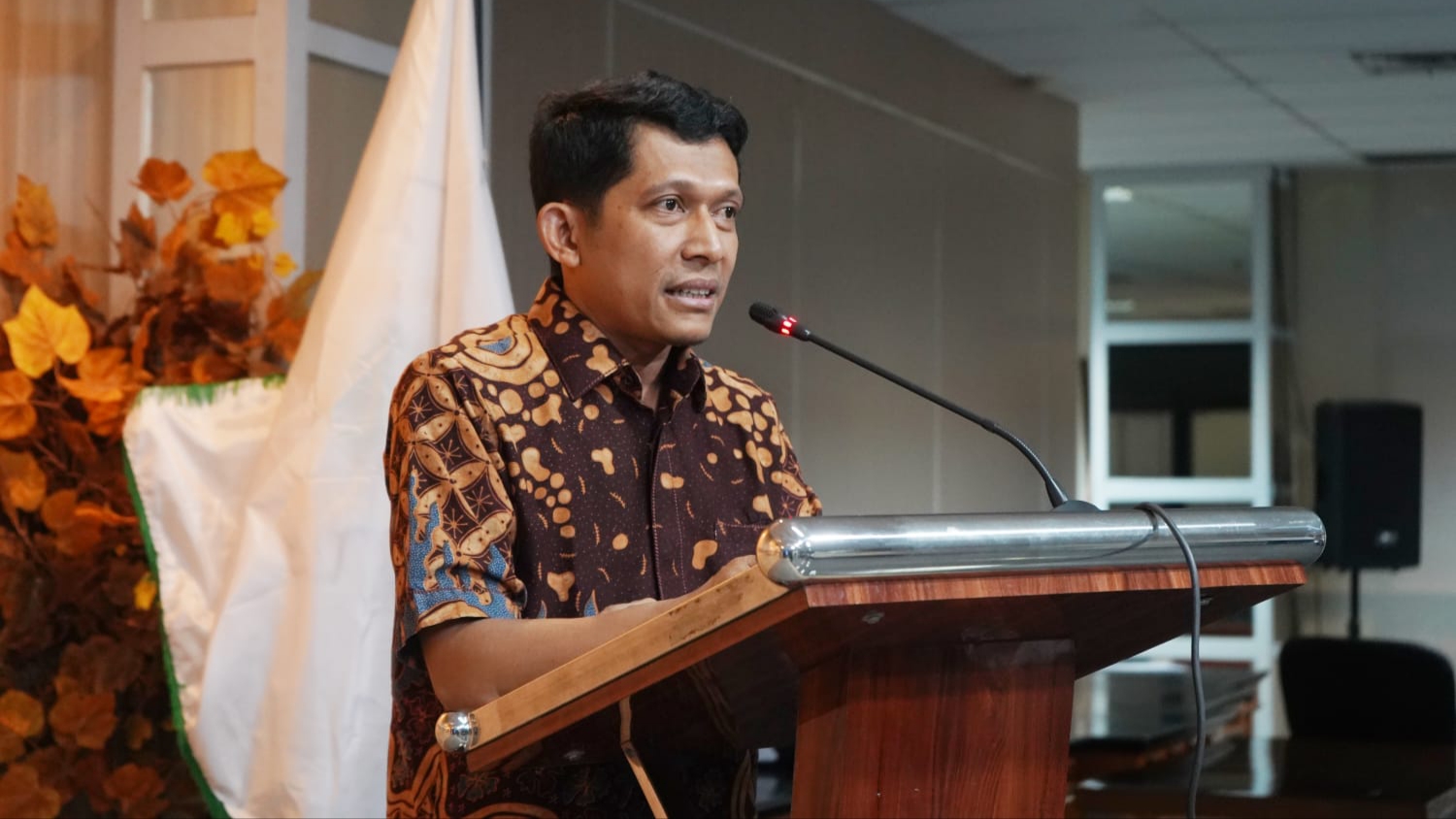 Ngadu ke Dewan, Zenal Abidin Cari Solusi Relokasi Pedagang Tanaman Hias