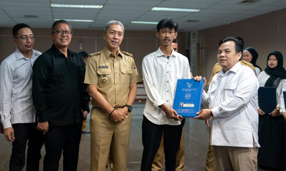 Tebus Ijazah, DPRD dan Pemkot Bogor Bantu Ratusan Siswa
