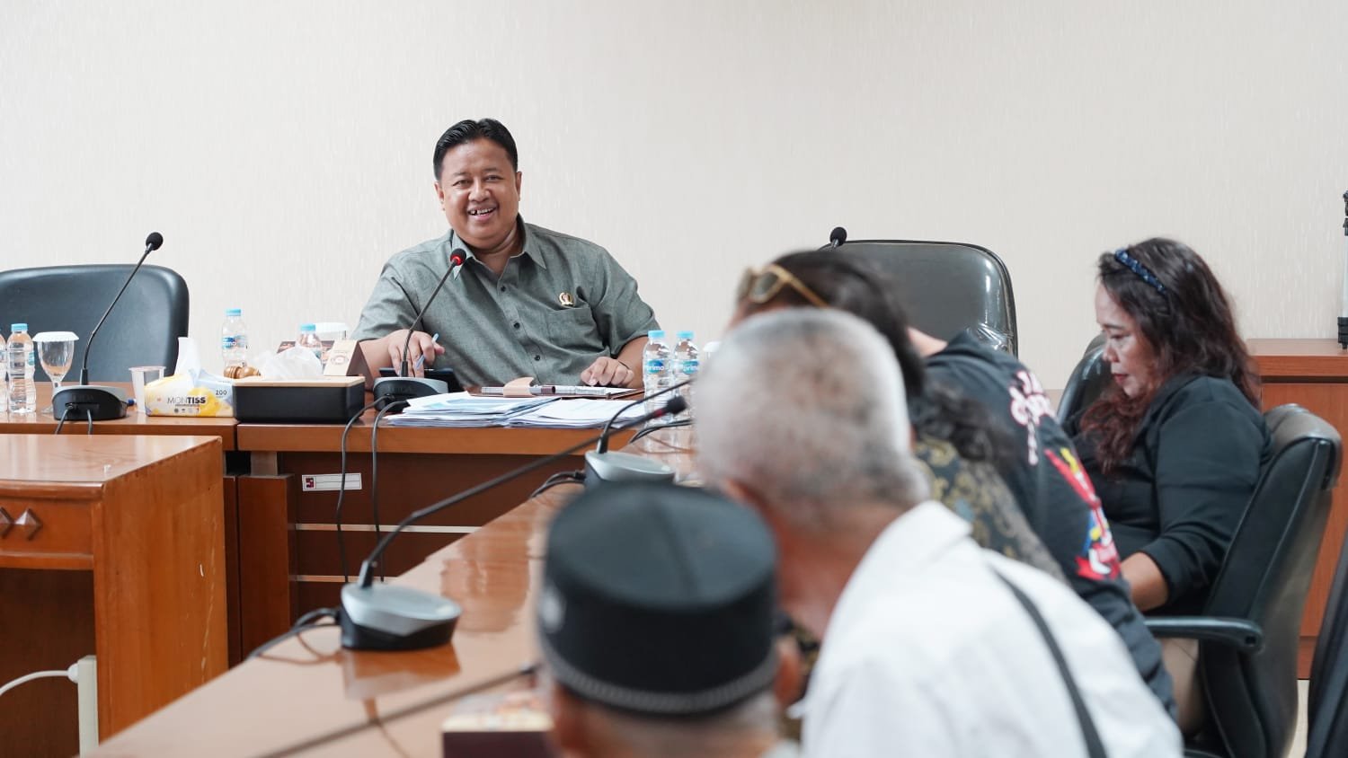Ngadu ke Komisi III, Abdul Rosyid Dorong Penerapan Perwali Angkot Bertahap