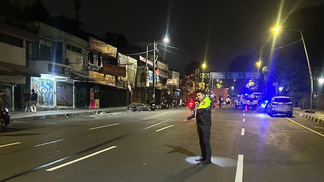 3 Kendaraan Terlibat Kecelakaan di Jalan Otista, 3 Orang Terluka