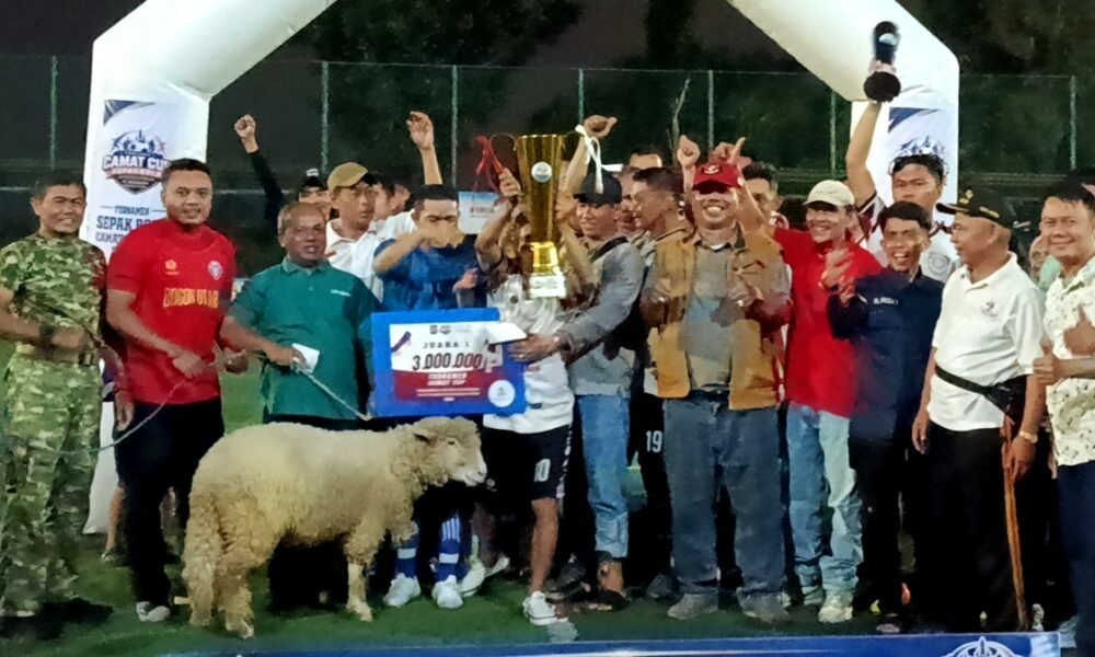 Tanah Baru Angkat Trofi Camat Cup Bogor Utara 2026