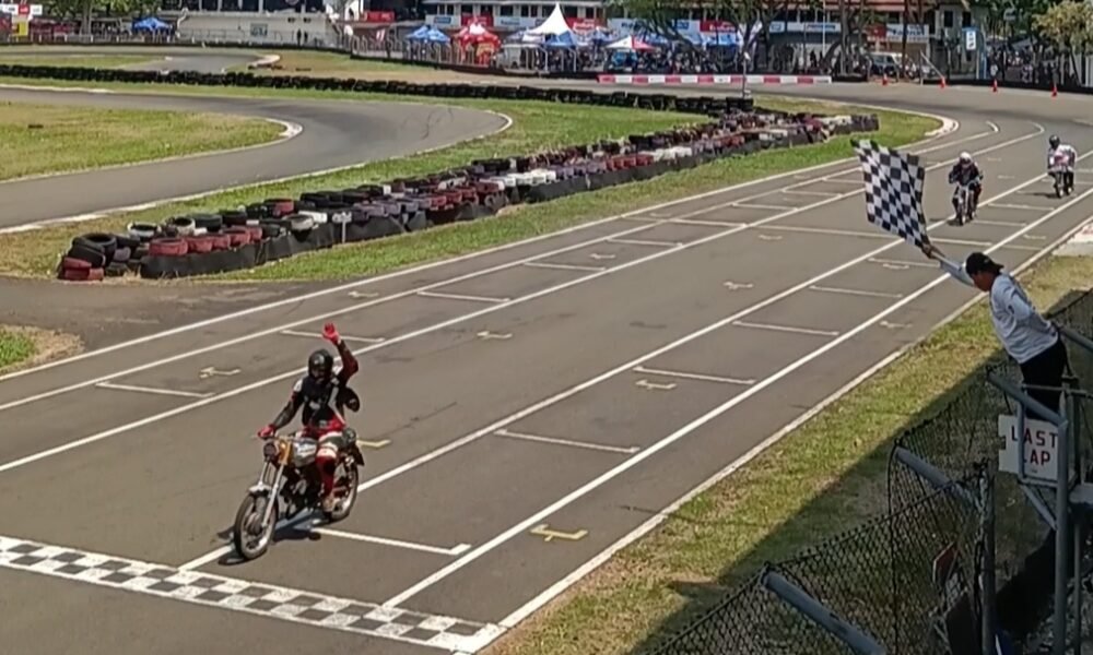 Motor Klasik Adu Cepat di International Classic Bike Race Sentul