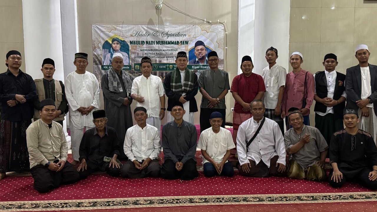 Maulid Nabi di Masjid Al-Ihsan, Warga Diajak Tumbuhkan Mahabah kepada Rasulullah