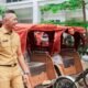 Presiden Prabowo Hibahkan 160 Becak Listrik untuk Pengayuh Lansia di Kota Bogor