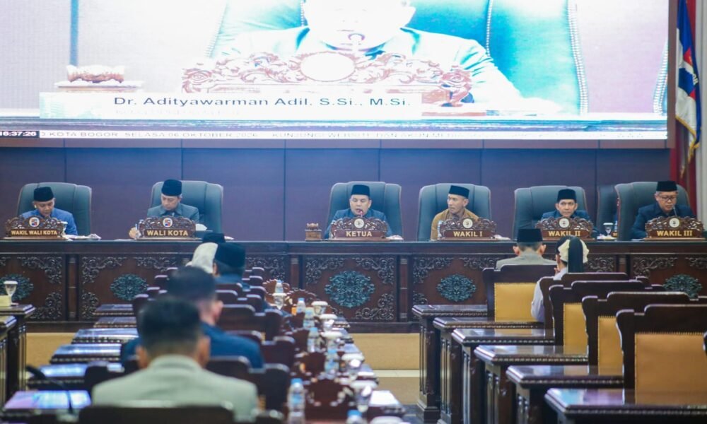 2 Raperda Disahkan jadi Perda, Atur Perdagangan dan Adminduk