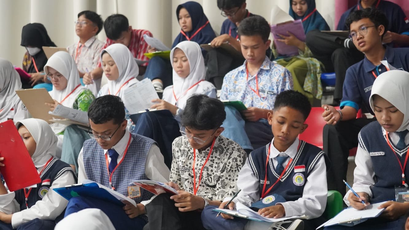 Ribuan Siswa dan Guru Unjuk Kemampuan Sains di KSNR-8 dan OGS-6