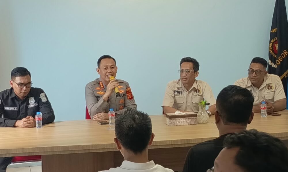 Kapolresta Bogor Kota Kunjungi PWI, Perkuat Kolaborasi dengan Wartawan