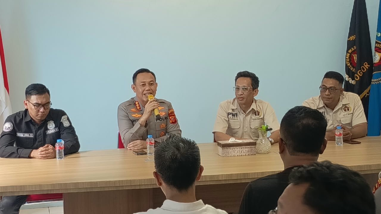 Kapolresta Bogor Kota Kunjungi PWI, Perkuat Kolaborasi dengan Wartawan