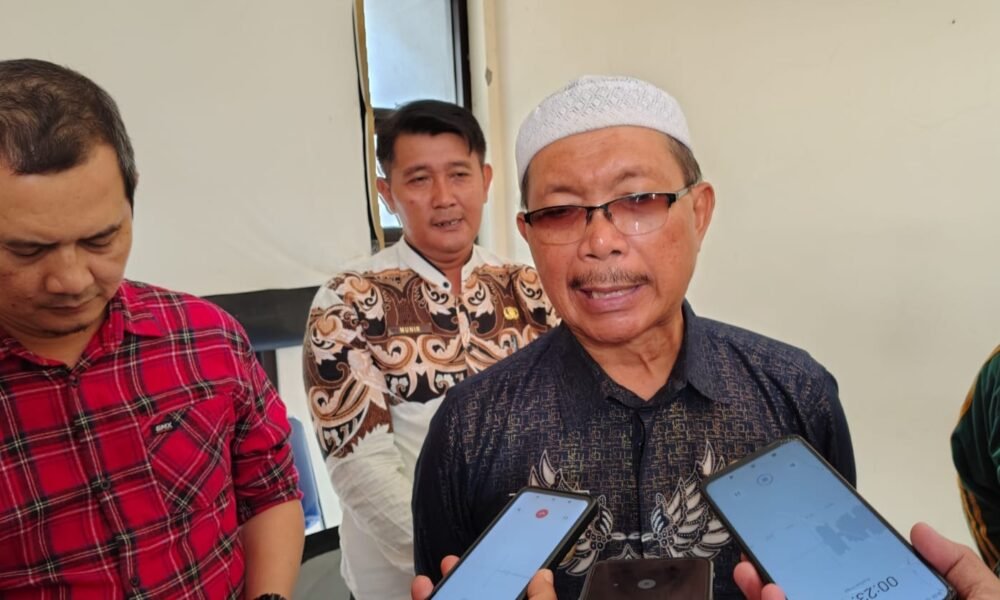 Datangi RW, Kelurahan Cilendek Barat Jemput Bola Aktivasi IKD