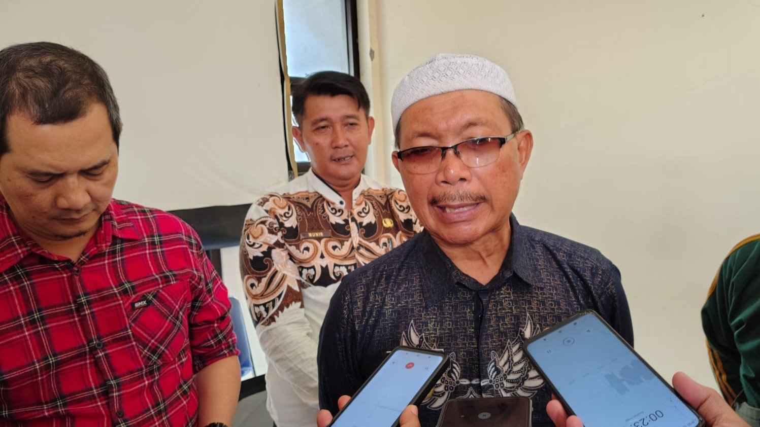 Datangi RW, Kelurahan Cilendek Barat Jemput Bola Aktivasi IKD
